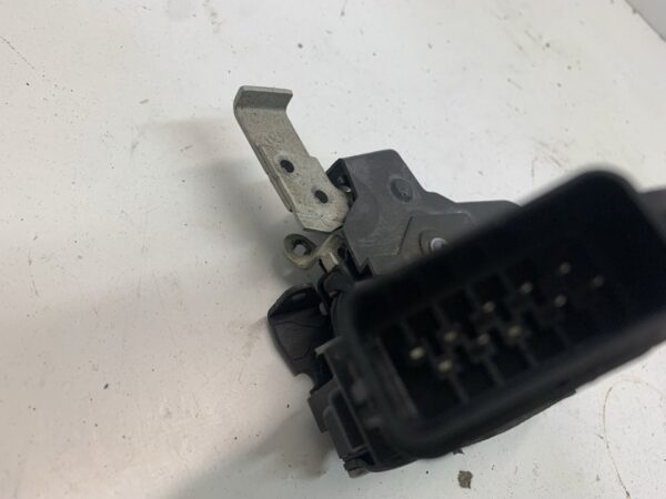 CERRADURA PUERTA TRASERA DERECHA  FORD MONDEO BER. - Imagen 2