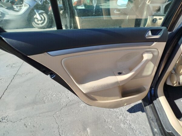 ELEVALUNAS TRASERO IZQUIERDO VOLKSWAGEN GOLF V BERLINA