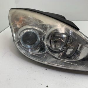 FARO DERECHO HYUNDAI I30