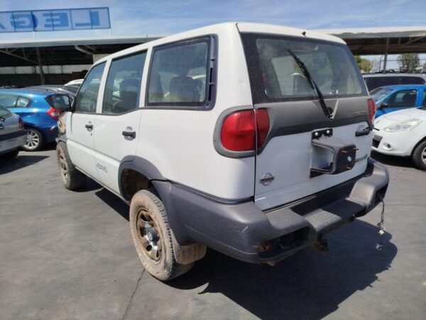 PUERTA TRASERA DERECHA NISSAN TERRANO/TERRANO.II - Imagen 9