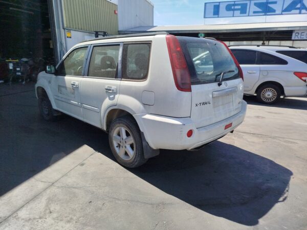 FARO IZQUIERDO NISSAN X-TRAIL - Imagen 9