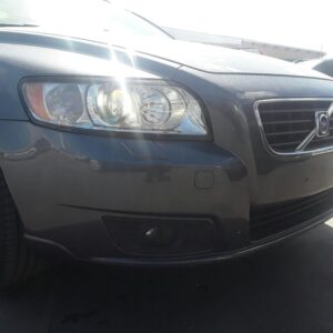 PARAGOLPES DELANTERO VOLVO V50 FAMILIAR