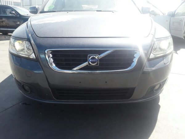 PARAGOLPES DELANTERO VOLVO V50 FAMILIAR - Imagen 3