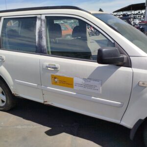 PUERTA DELANTERA DERECHA NISSAN X-TRAIL