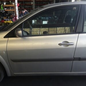 PUERTA DELANTERA IZQUIERDA RENAULT MEGANE II CLASSIC BERLINA