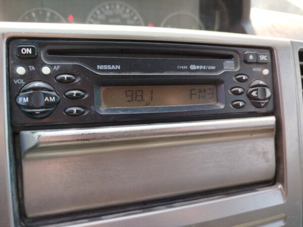 SISTEMA AUDIO / RADIO CD NISSAN X-TRAIL