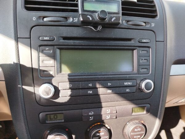 SISTEMA AUDIO / RADIO CD VOLKSWAGEN GOLF V BERLINA