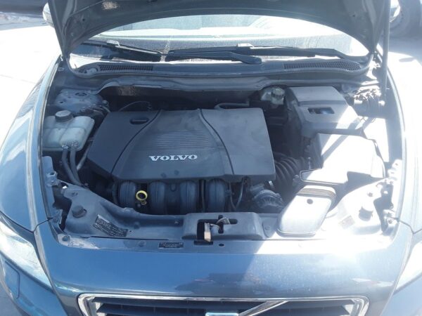 TRANSMISION DELANTERA IZQUIERDA VOLVO V50 FAMILIAR