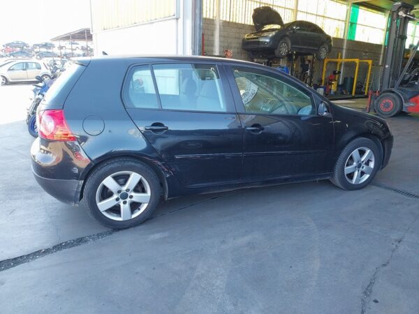CAJA RELES / FUSIBLES VOLKSWAGEN GOLF V BERLINA - Imagen 6