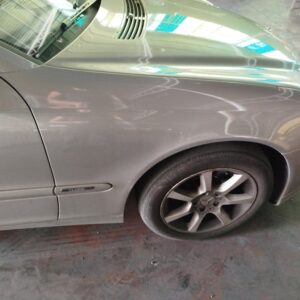 ALETA DELANTERA DERECHA MERCEDES CLASE C  BERLINA