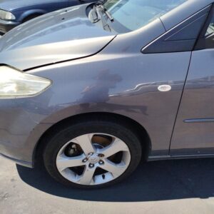 ALETA DELANTERA IZQUIERDA MAZDA 5 BERL.