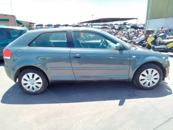 RADIADOR AGUA AUDI A3 - Imagen 3