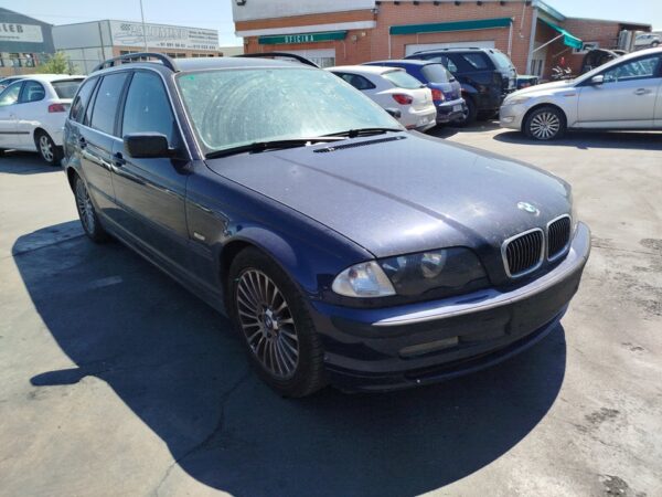 PUERTA DELANTERA DERECHA BMW SERIE 3 BERLINA - Imagen 6