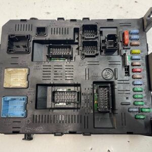 CAJA RELES / FUSIBLES CITROEN C4 PICASSO