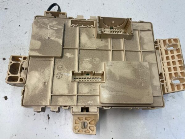 CAJA RELES / FUSIBLES KIA CEE'D - Imagen 2