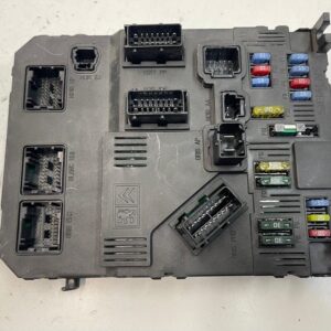 CAJA RELES / FUSIBLES PEUGEOT 407