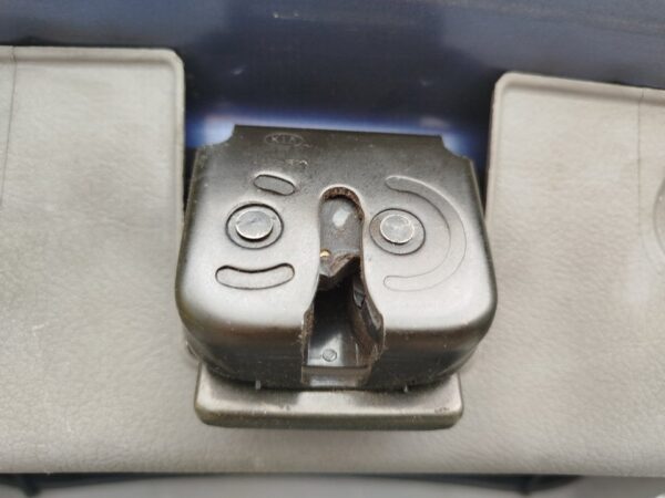 CERRADURA MALETERO / PORTON KIA SORENTO