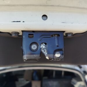 CERRADURA MALETERO / PORTON NISSAN QASHQAI