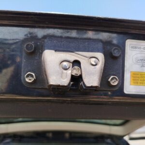 CERRADURA MALETERO / PORTON SSANGYONG REXTON