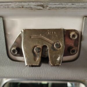 CERRADURA MALETERO / PORTON SSANGYONG RODIUS