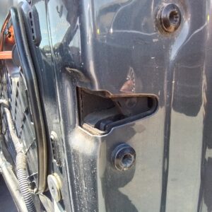 CERRADURA PUERTA DELANTERA DERECHA AUDI A3