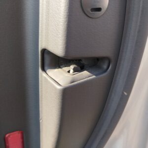 CERRADURA PUERTA DELANTERA DERECHA AUDI A6 BERLINA