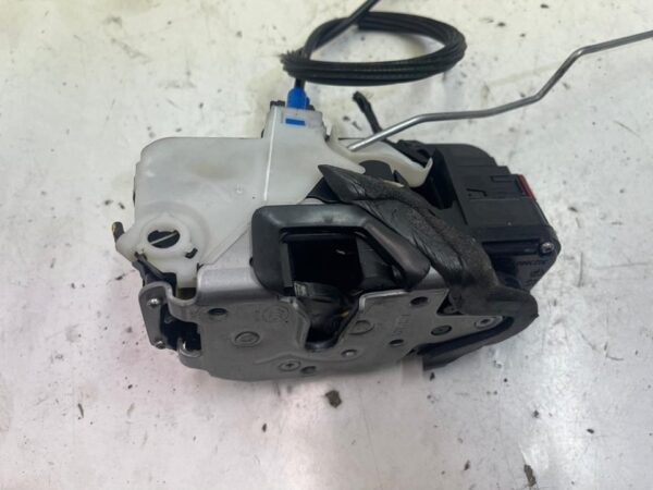 CERRADURA PUERTA DELANTERA DERECHA OPEL ASTRA J LIM. - Imagen 2
