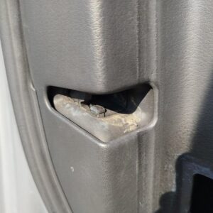 CERRADURA PUERTA DELANTERA IZQUIERDA  AUDI A6 BERLINA
