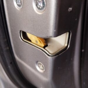 CERRADURA PUERTA DELANTERA IZQUIERDA  HONDA CR-V
