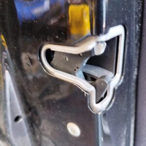 CERRADURA PUERTA DELANTERA IZQUIERDA  MERCEDES CLASE A