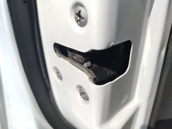 CERRADURA PUERTA DELANTERA IZQUIERDA  NISSAN QASHQAI