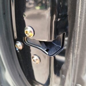 CERRADURA PUERTA DELANTERA IZQUIERDA  SSANGYONG REXTON