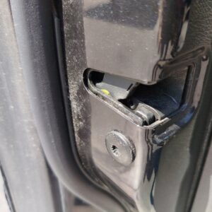 CERRADURA PUERTA DELANTERA IZQUIERDA  VOLKSWAGEN GOLF V BERLINA