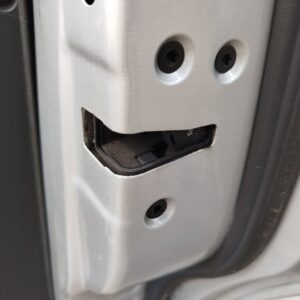 CERRADURA PUERTA TRASERA DERECHA  FORD MONDEO BER.