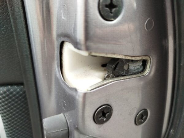 CERRADURA PUERTA TRASERA DERECHA  MAZDA 6 BERLINA
