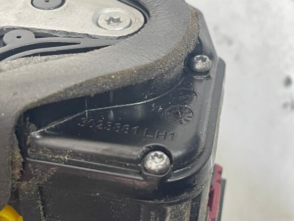 CERRADURA PUERTA TRASERA DERECHA  OPEL ASTRA J LIM. - Imagen 2