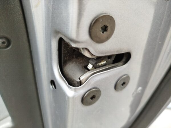 CERRADURA PUERTA TRASERA DERECHA  RENAULT MEGANE III BERLINA 5 P