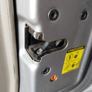 CERRADURA PUERTA TRASERA DERECHA  VOLVO XC90