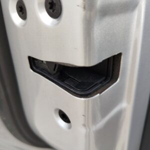 CERRADURA PUERTA TRASERA IZQUIERDA  FORD MONDEO BER.