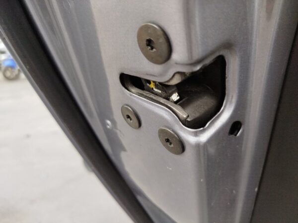 CERRADURA PUERTA TRASERA IZQUIERDA  RENAULT MEGANE III BERLINA 5 P