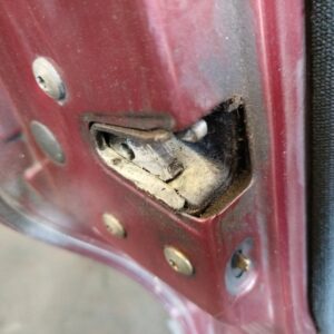 CERRADURA PUERTA TRASERA IZQUIERDA  VOLKSWAGEN GOLF III BERLINA