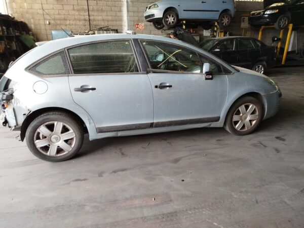 CAJA RELES / FUSIBLES CITROEN C4 BERLINA - Imagen 6