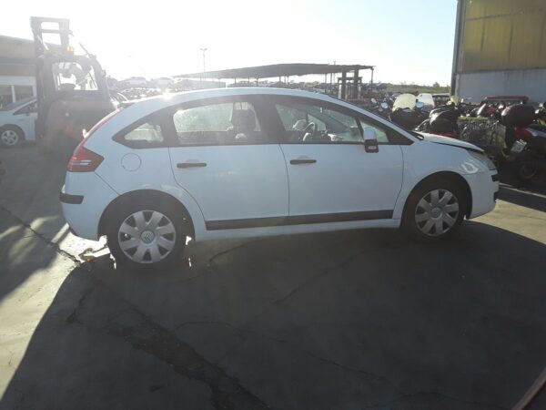 CAJA RELES / FUSIBLES CITROEN C4 BERLINA - Imagen 6