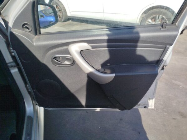 ELEVALUNAS DELANTERO DERECHO DACIA SANDERO