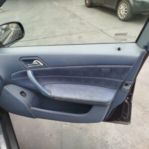 ELEVALUNAS DELANTERO DERECHO MERCEDES CLASE C  BERLINA