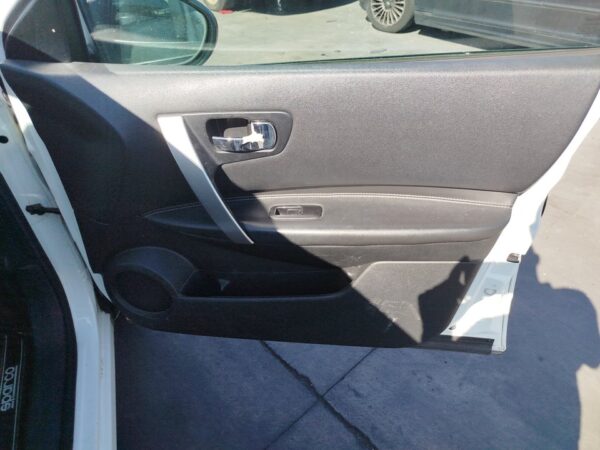 ELEVALUNAS DELANTERO DERECHO NISSAN QASHQAI