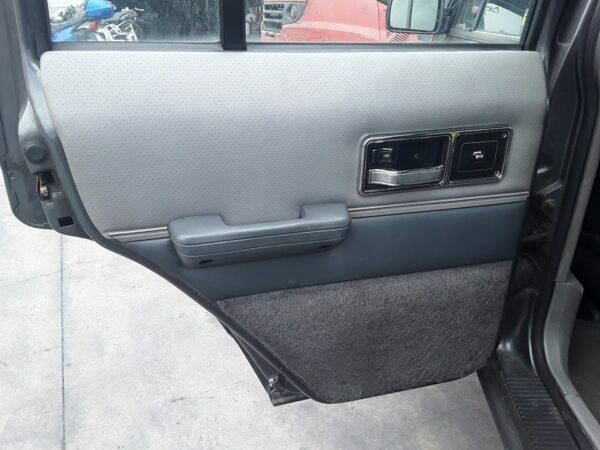 ELEVALUNAS TRASERO IZQUIERDO JEEP CHEROKEE