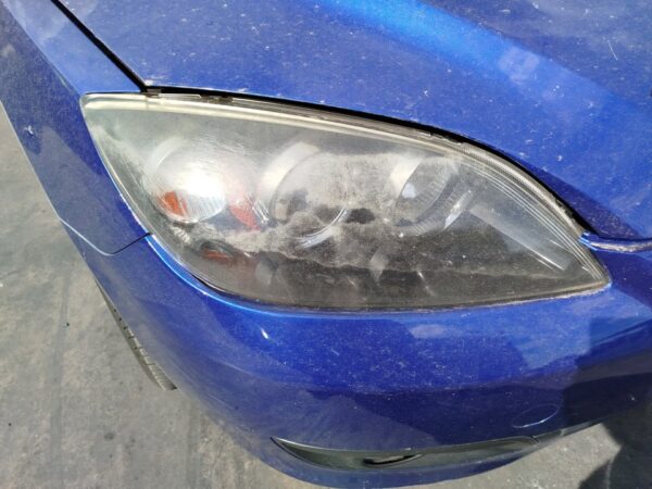 FARO DERECHO MAZDA 3 BERLINA