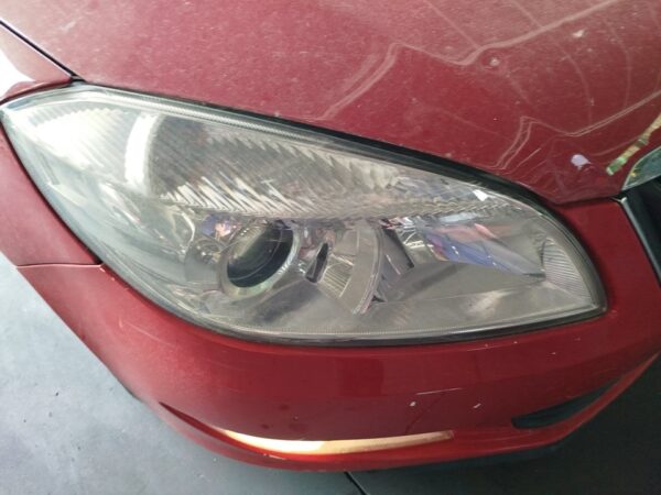 FARO DERECHO SKODA ROOMSTER