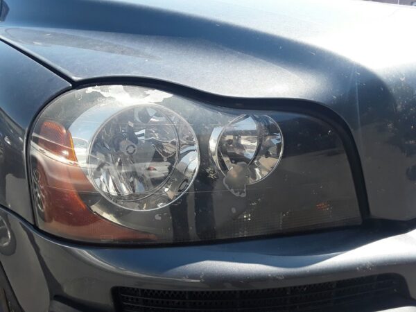 FARO DERECHO VOLVO XC90